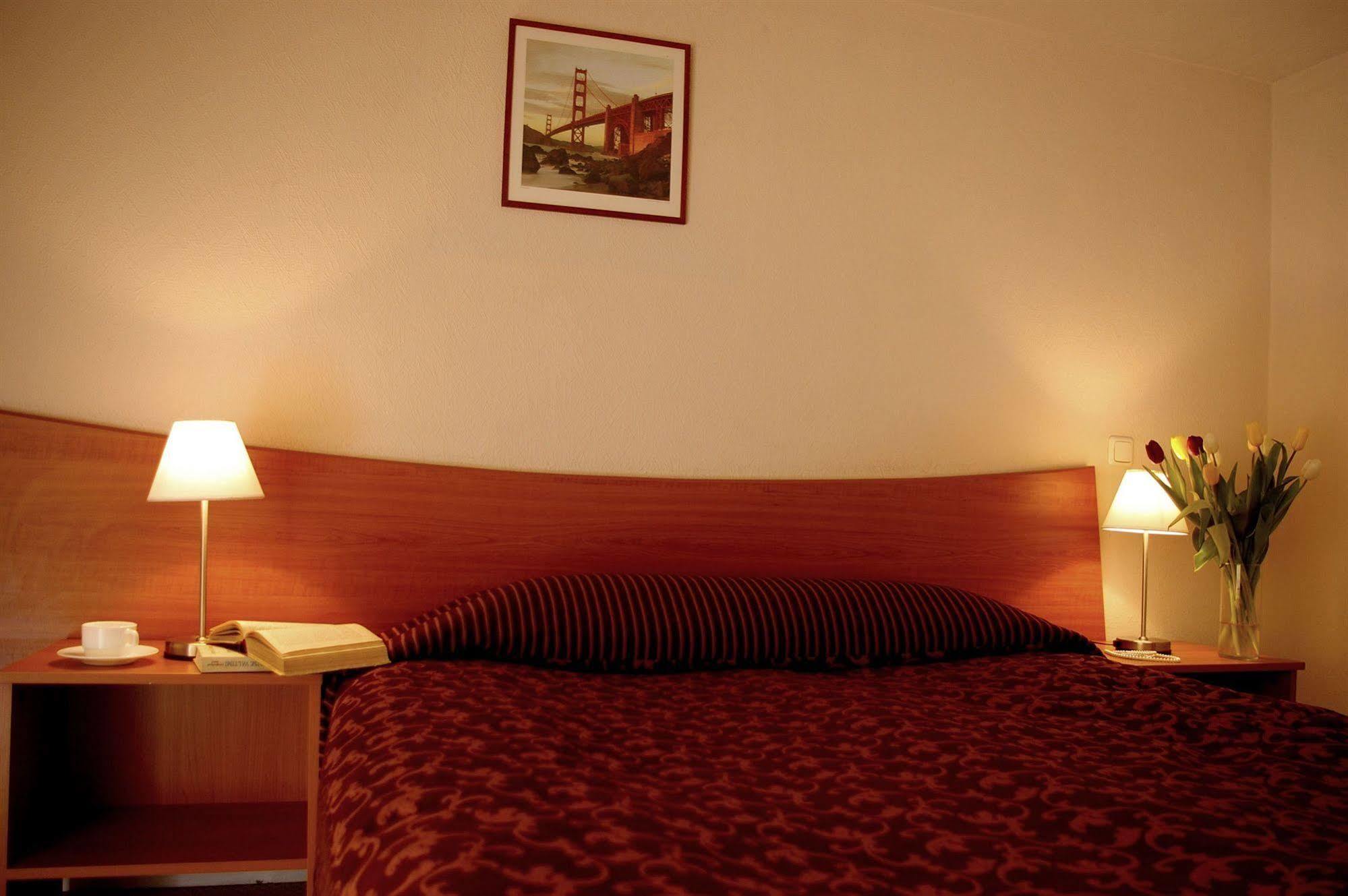Centre Hotel Kaunas Eksteriør bilde